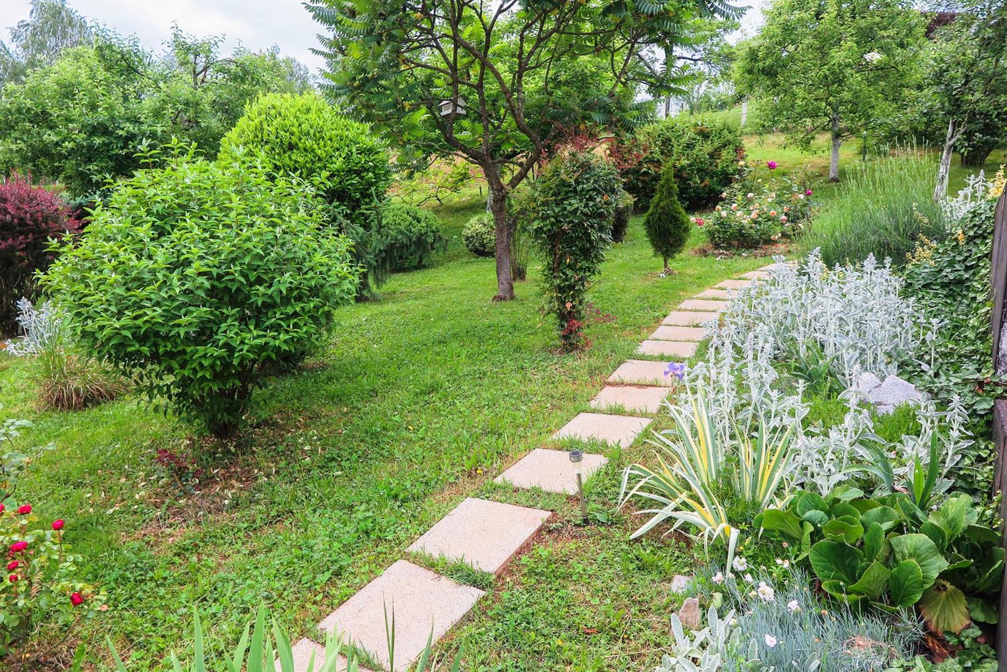 Apartment Garden Korana Karlovac Eksteriør bilde